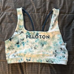 PELOTON SPORTS BRA